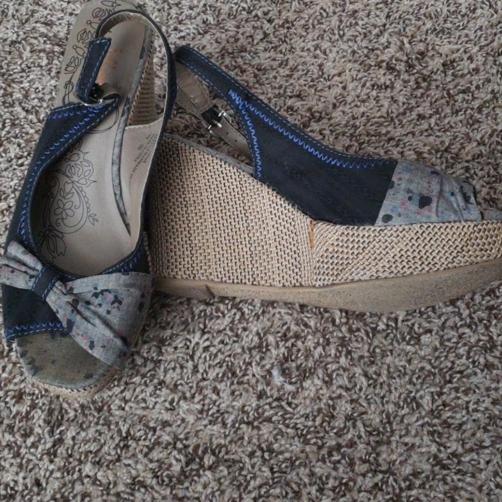 Navy ankle strap wedges